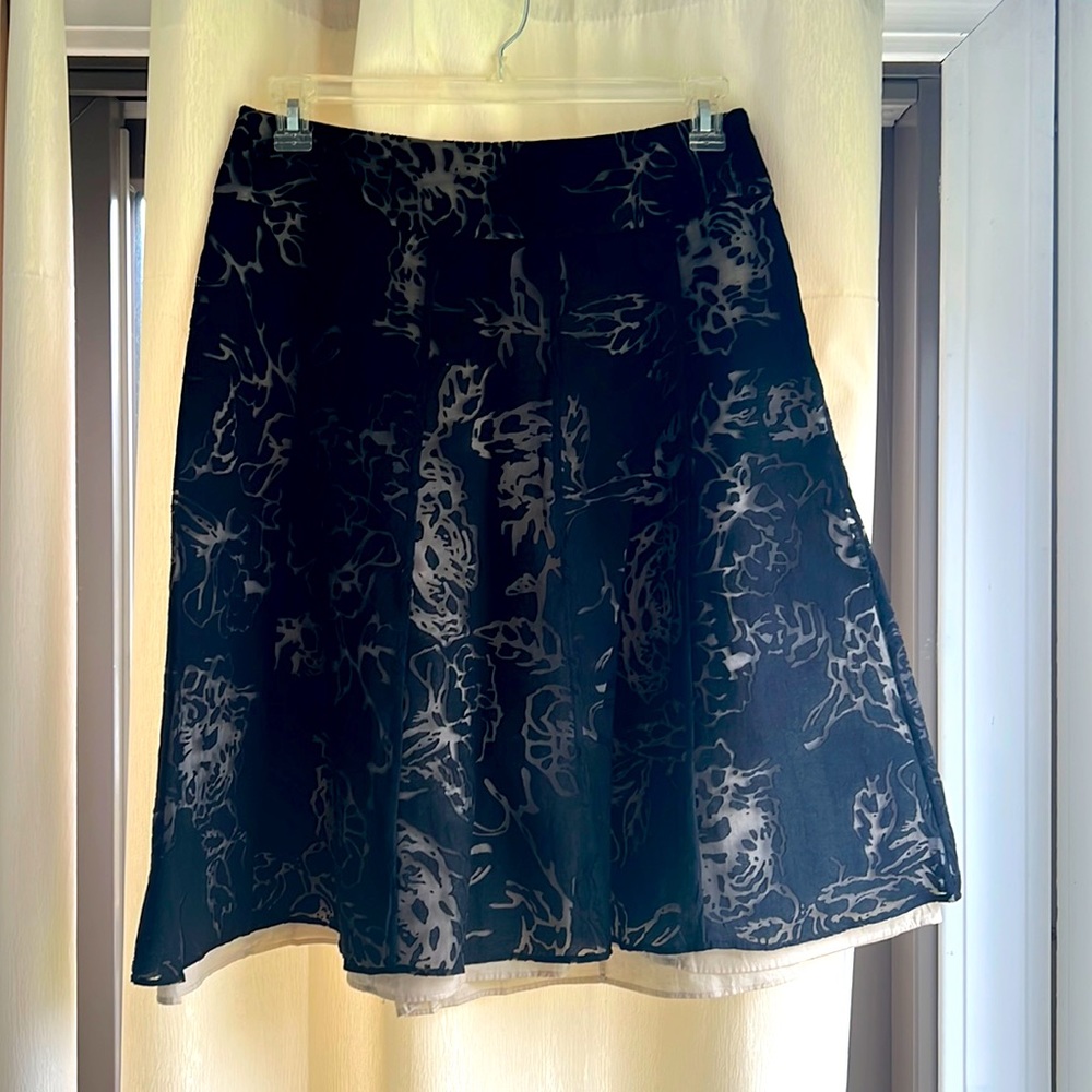 Black lined dress skirt size 8